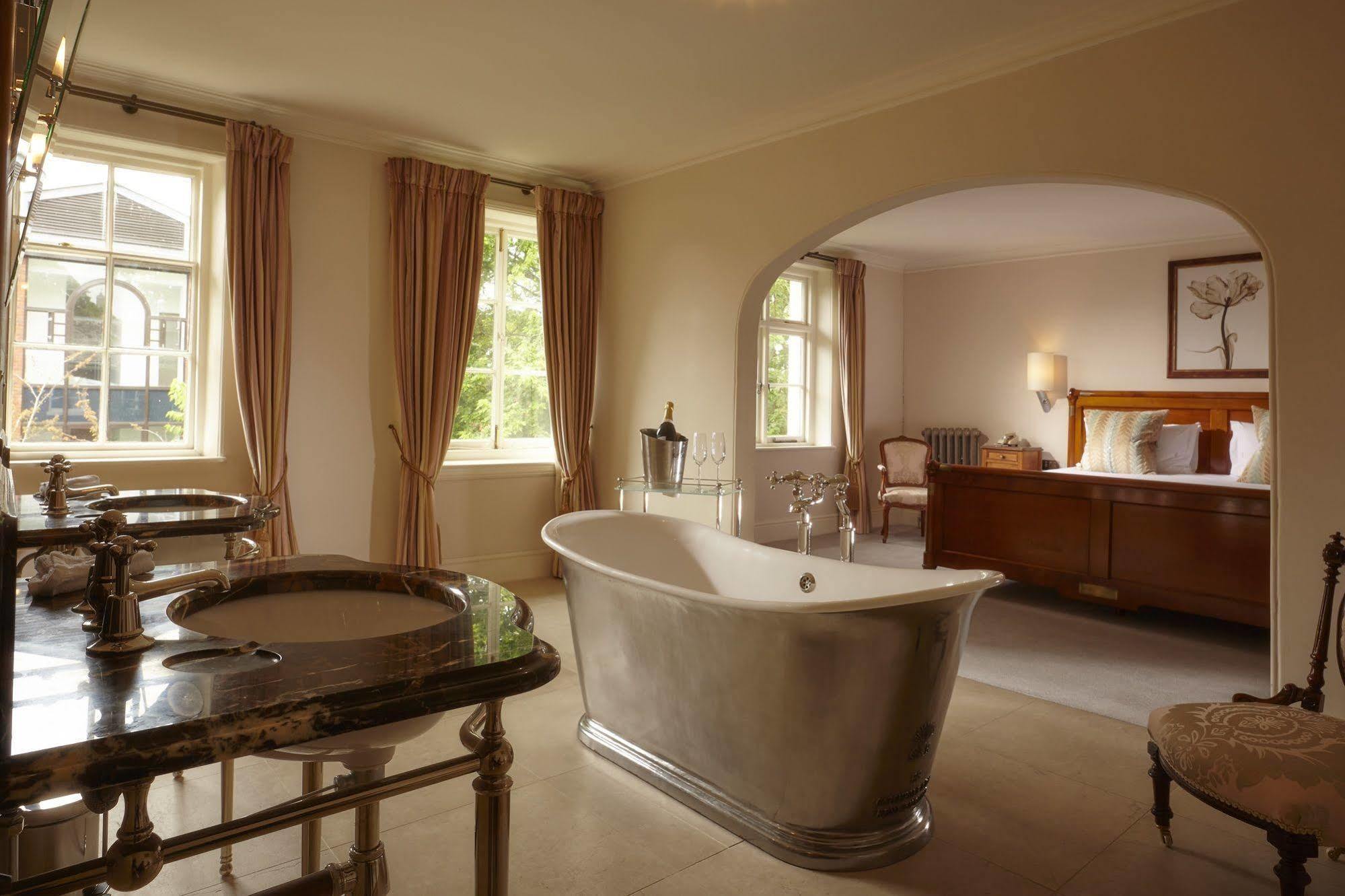 Southernhay House Hotel Exeter Bagian luar foto